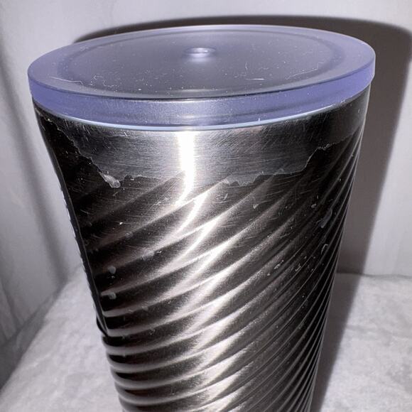 Starbucks 2022 Silver Ribbon Swirl Stainless Steel Tumbler Cold Venti 24oz - Picture 6 of 6